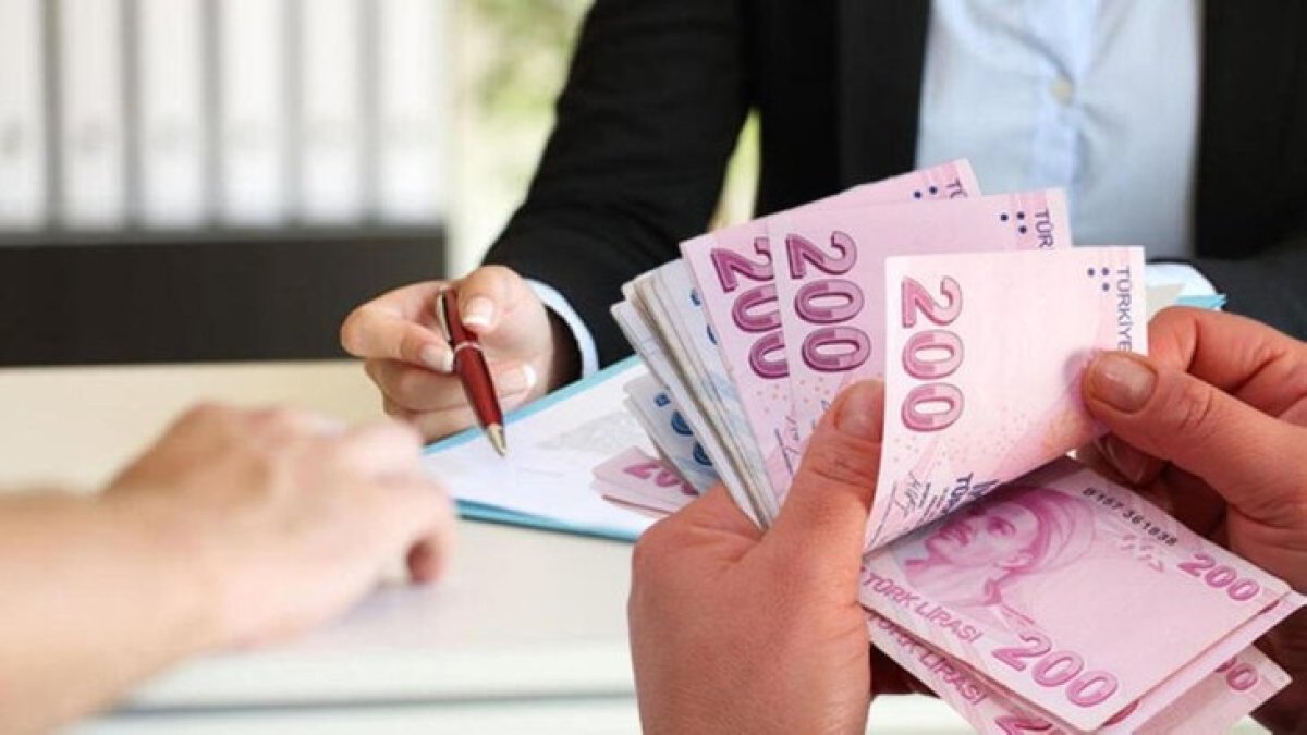 2027 yılı için öngörülen yüzde 28,4 ile yüzde 33,7 oranlarındaki asgari ücret zam senaryoları