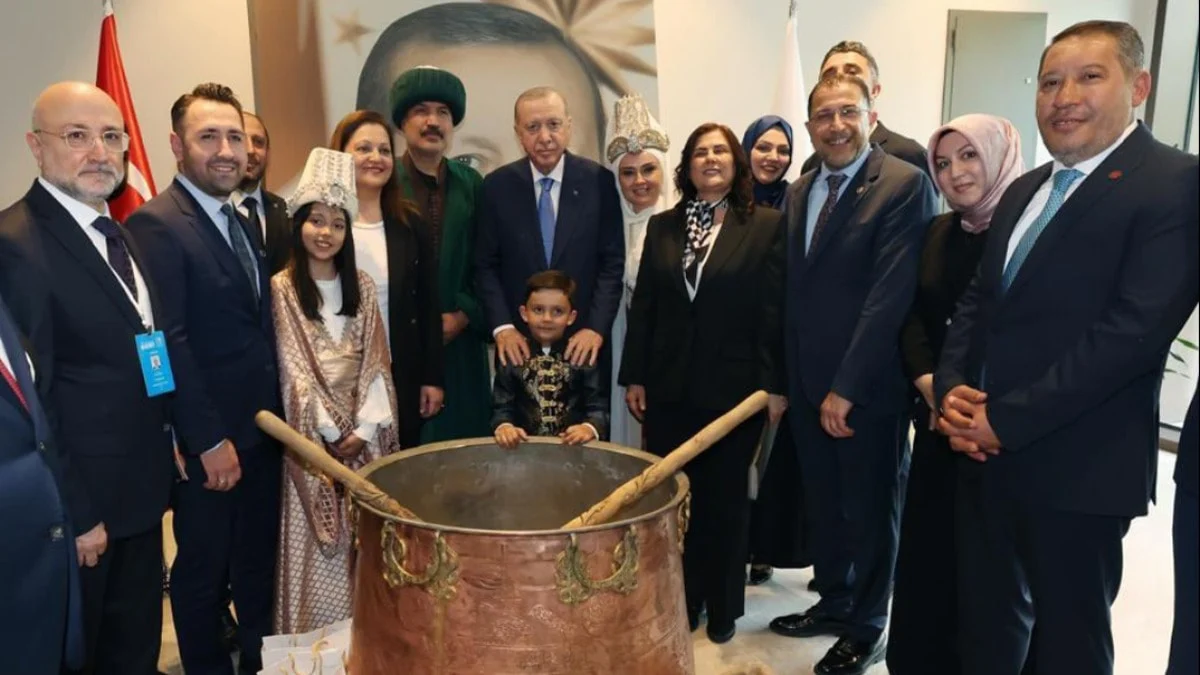 AKP'ye geçtiğine göre DEM'den de özür diler