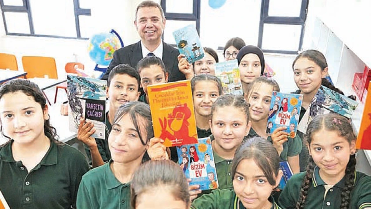 Anadolu Sigorta'dan 11 bin kitaplık 10 kütüphane