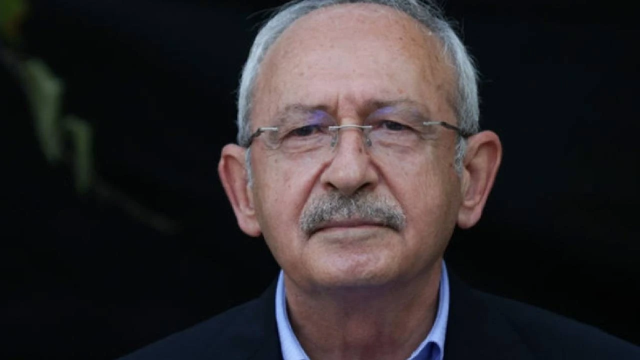 Ankara Bölge Adliye Mahkemesi'nin kararıyla CHP Genel Başkanlığı görevine getirilen Kemal Kılıçdaroğlu açıklama yaptı