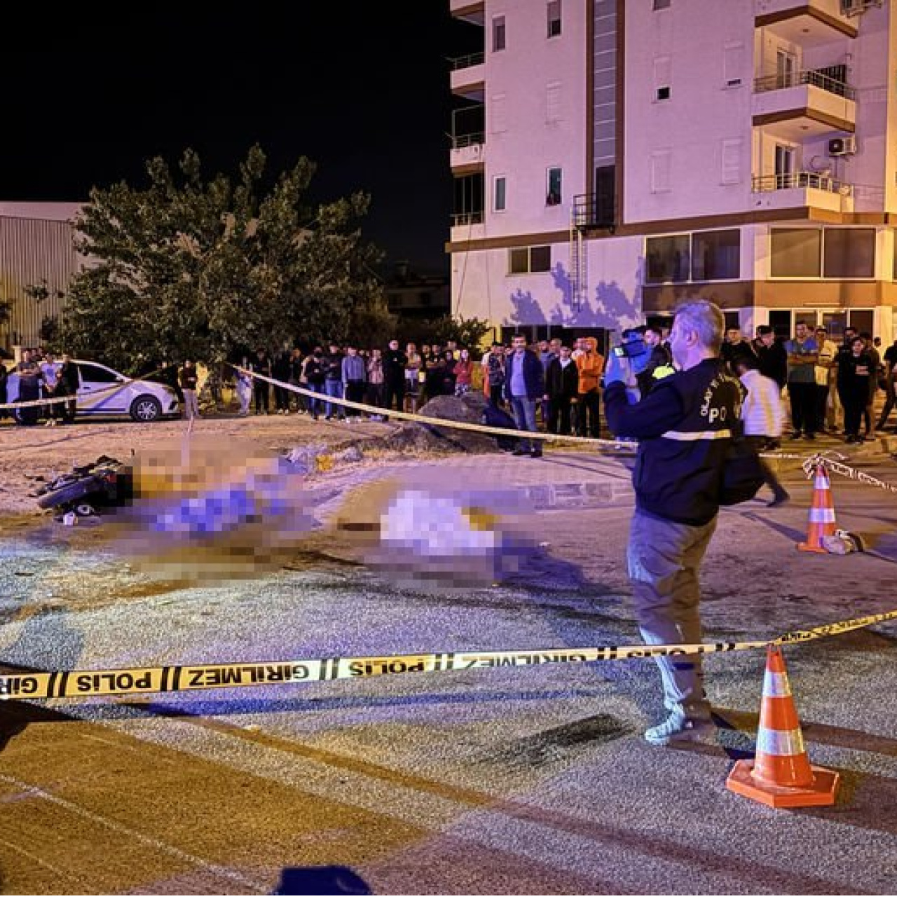 Antalya'da feci kaza! 2 genç öldü
