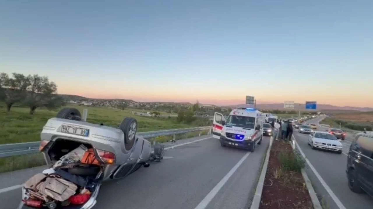 Arabaları takla attı; piknik dönüşü hastanede bitti