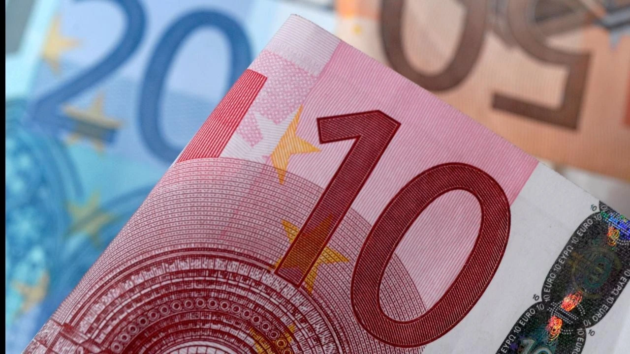 Avrupa Birliği (AB) ve Euro Bölgesi'nin temmuz ayına ilişkin perakende satış verilerini duyurdu