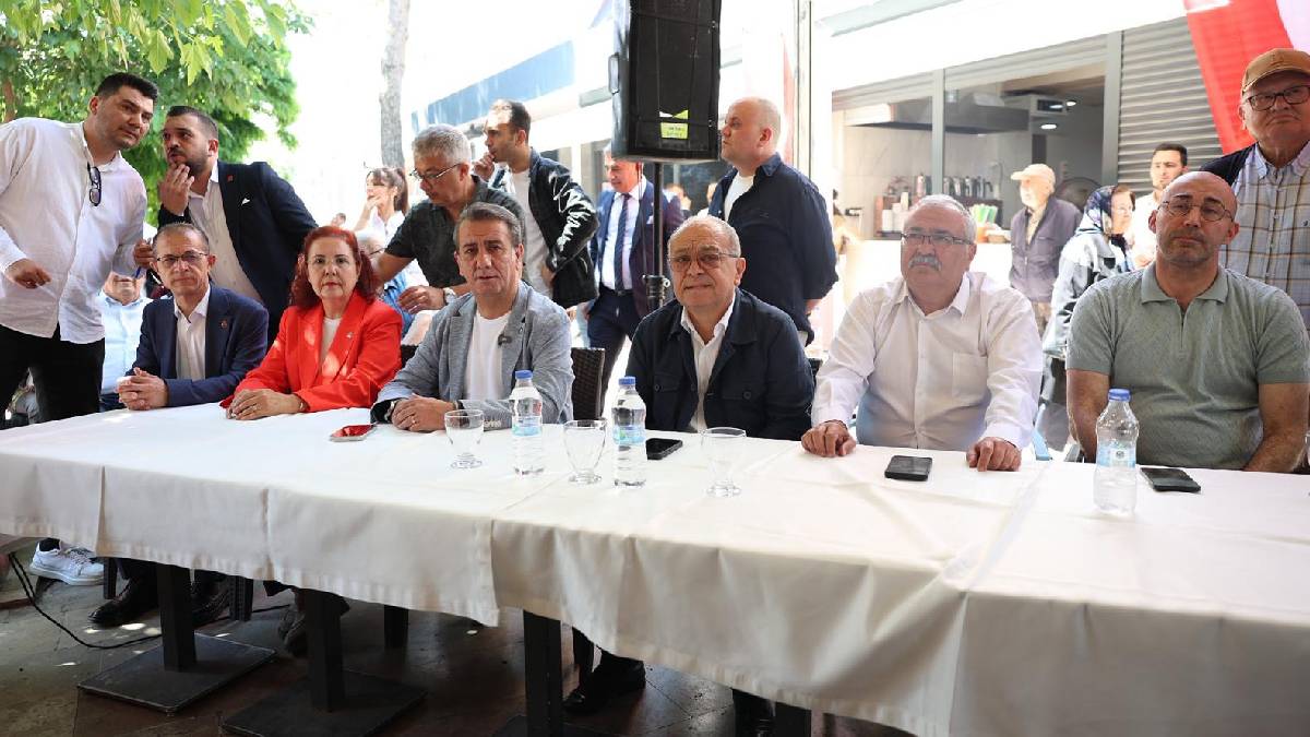 Başkan Anıl Yetişkin'den bayramlaşma buluşmasında net mesaj