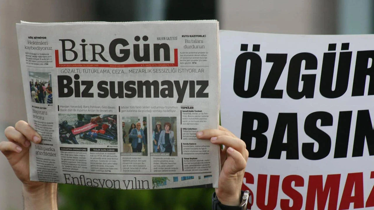 BirGün'den fonlama iddialarına yanıt: Cumhuriyet Halk Partisi (CHP) tarafından fonlandığına yönelik iddiaları yalanladı