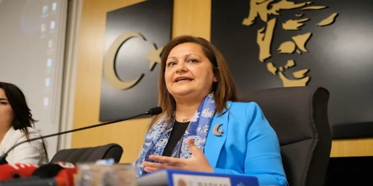 Burcu Köksal, CHP'den kesin ihraç talebiyle disipline sevk edildi