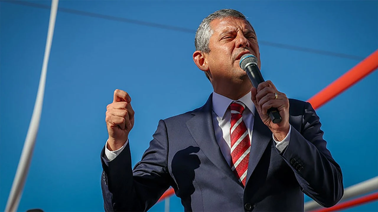 CHP'de olağanüstü kurultay için imza süreci başlıyor