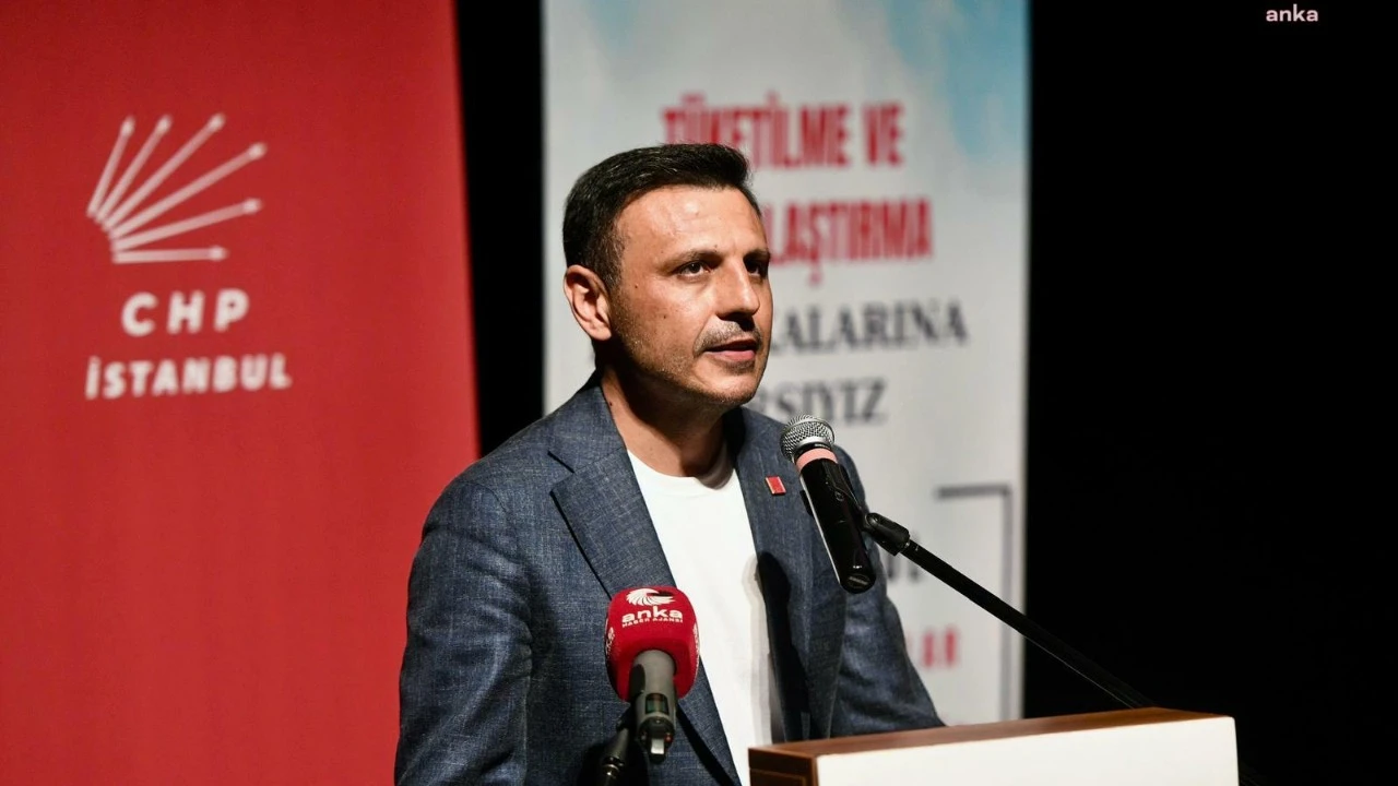 CHP İstanbul İl Başkanı Özgür Çelik, Özgür Özel'in yarın grup toplantısını yapacağını dile getirdi