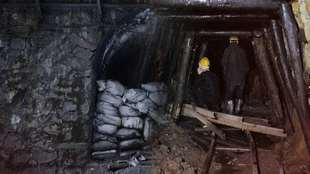 Çin'de kömür madeninde korkunç patlama! En az 82 işçi hayatını kaybetti