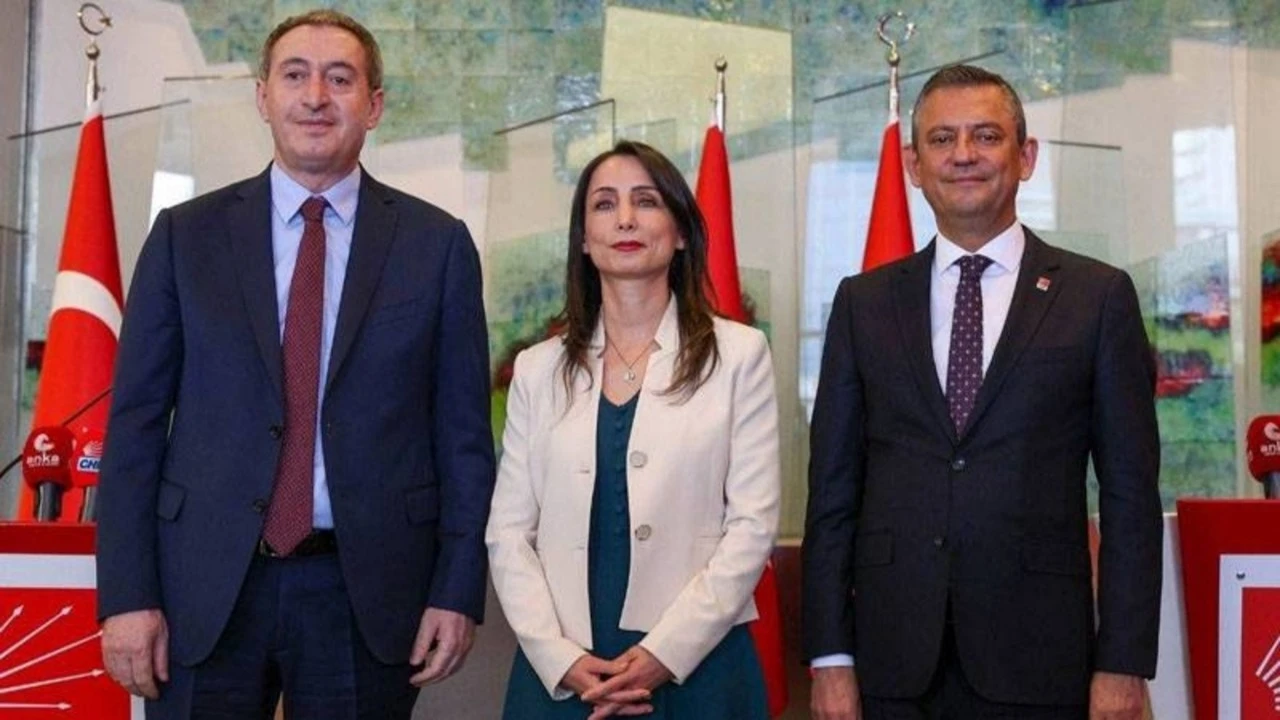 DEM Parti'den Özgür Özel'e dayanışma telefonu