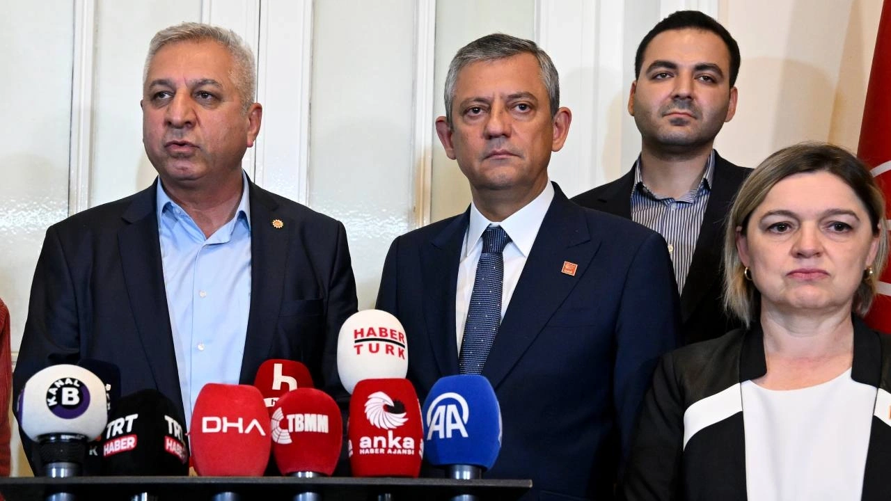 DEM Parti'nin ardından EMEP de Özel'i ziyaret etti