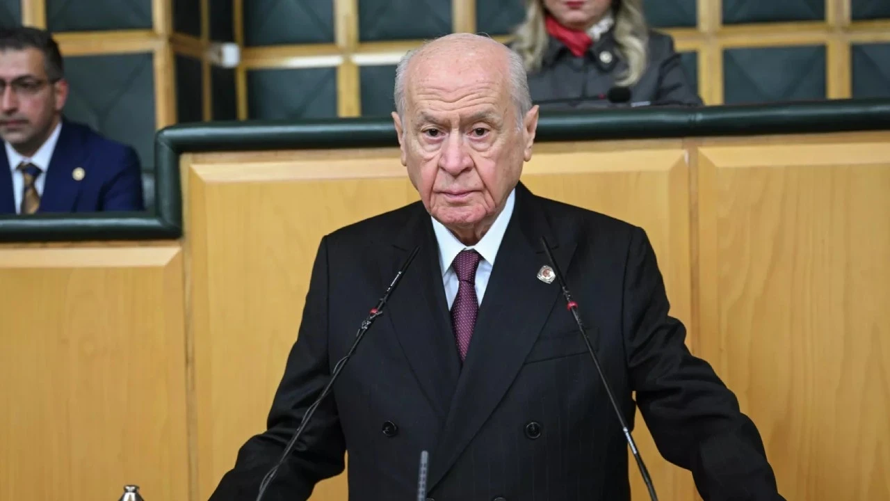 Devlet Bahçeli'den CHP'ye '9 Eylül' çağrısı