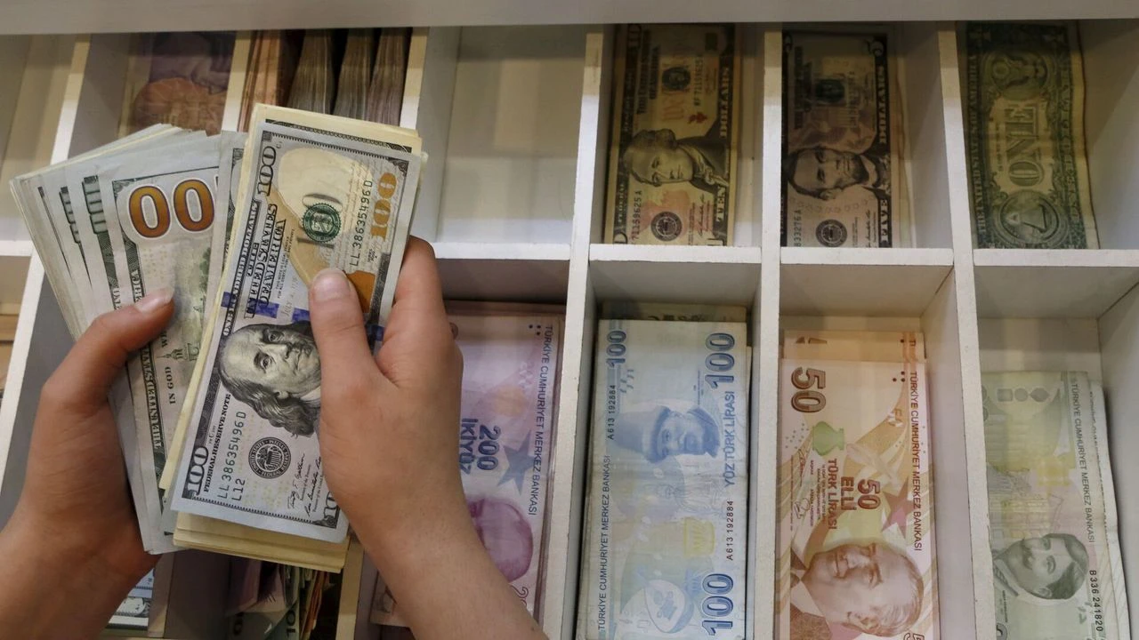 Dolar/TL 45,55 seviyesinden işlem görüyor