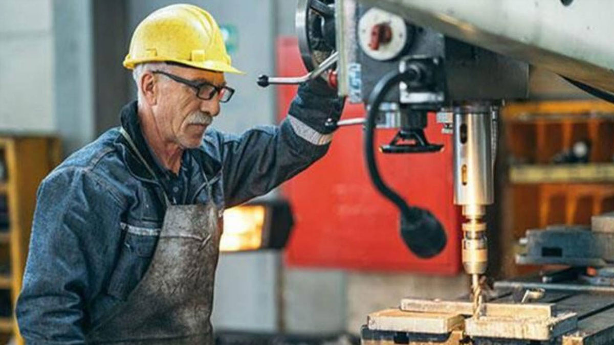 Emekli olup aynı iş yerinde çalışanlar dikkat