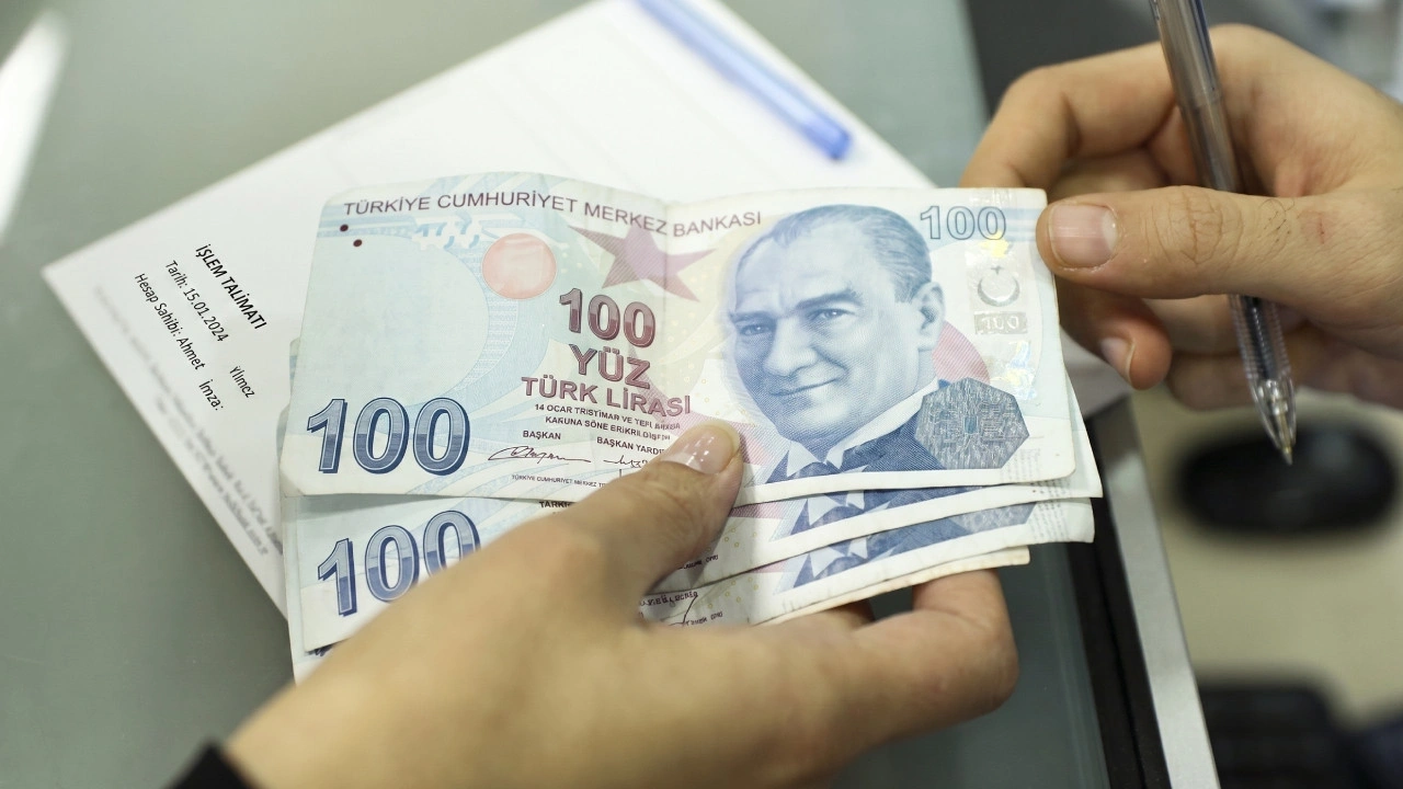 Emekliye seyyanen zam müjdesi komisyondan geçti