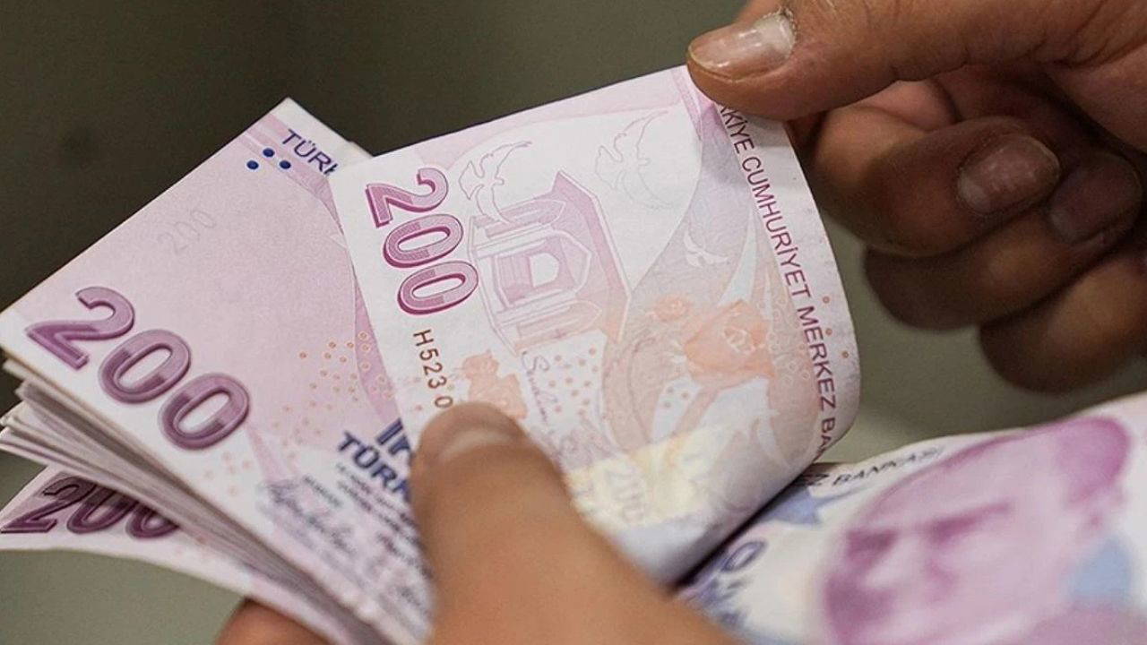 En düşük emekli maaşı ne kadar olacak? Milyonların gözü 3 Temmuz'da