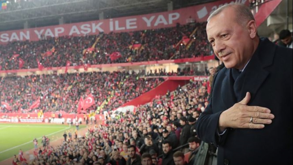 Erdoğan, milli maçtan önce Trump ile görüşmek istiyor