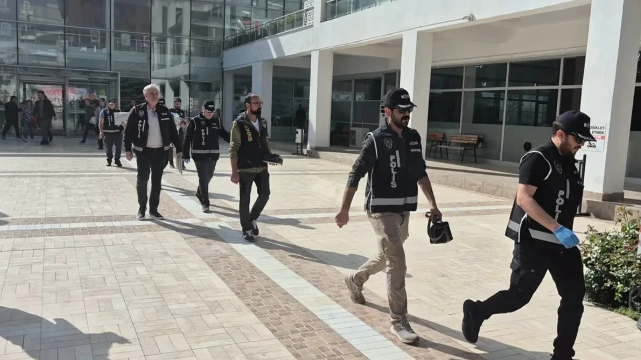 Eskişehir Tepebaşı Belediyesine operasyon