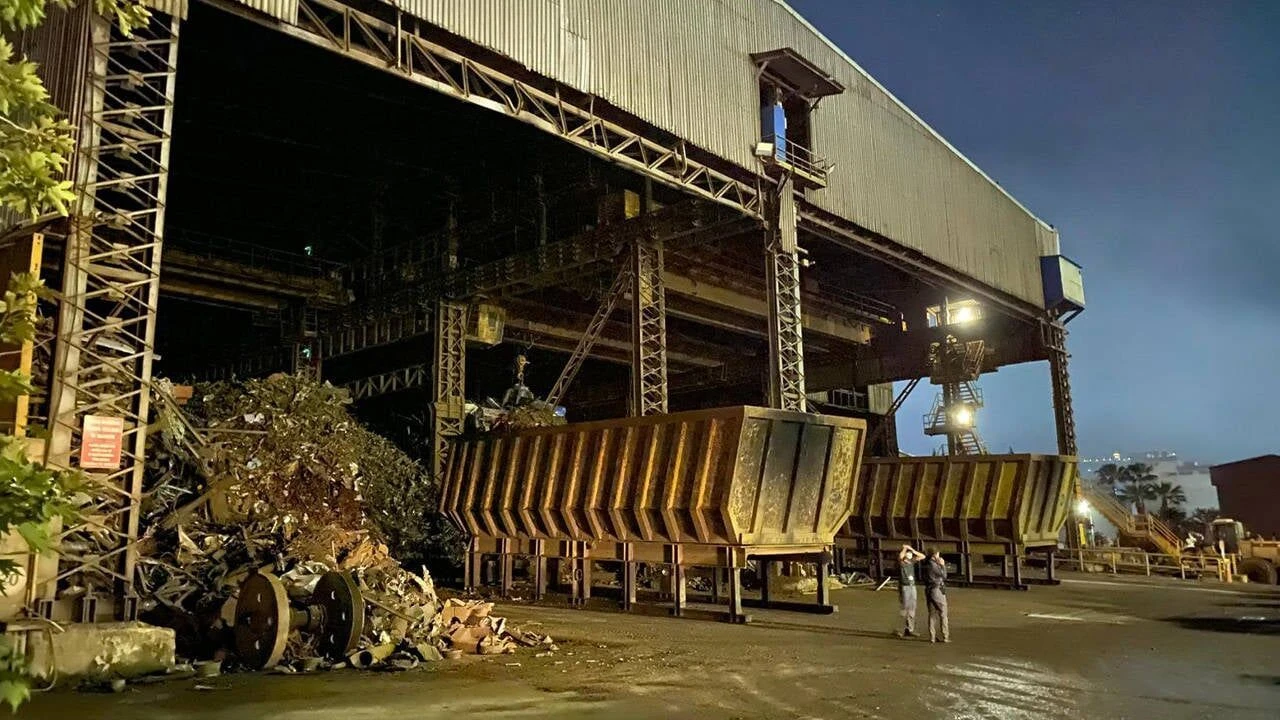 Fabrikada feci kaza: Akıma kapılıp kuyuya düşen 3 işçi öldü