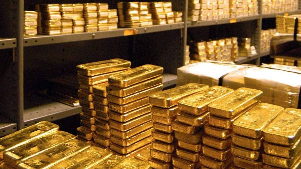 Fed'in şahin duruşu nedeniyle altının 5.200 dolar hedefinin kısa vadede zorlaştığını paylaştı