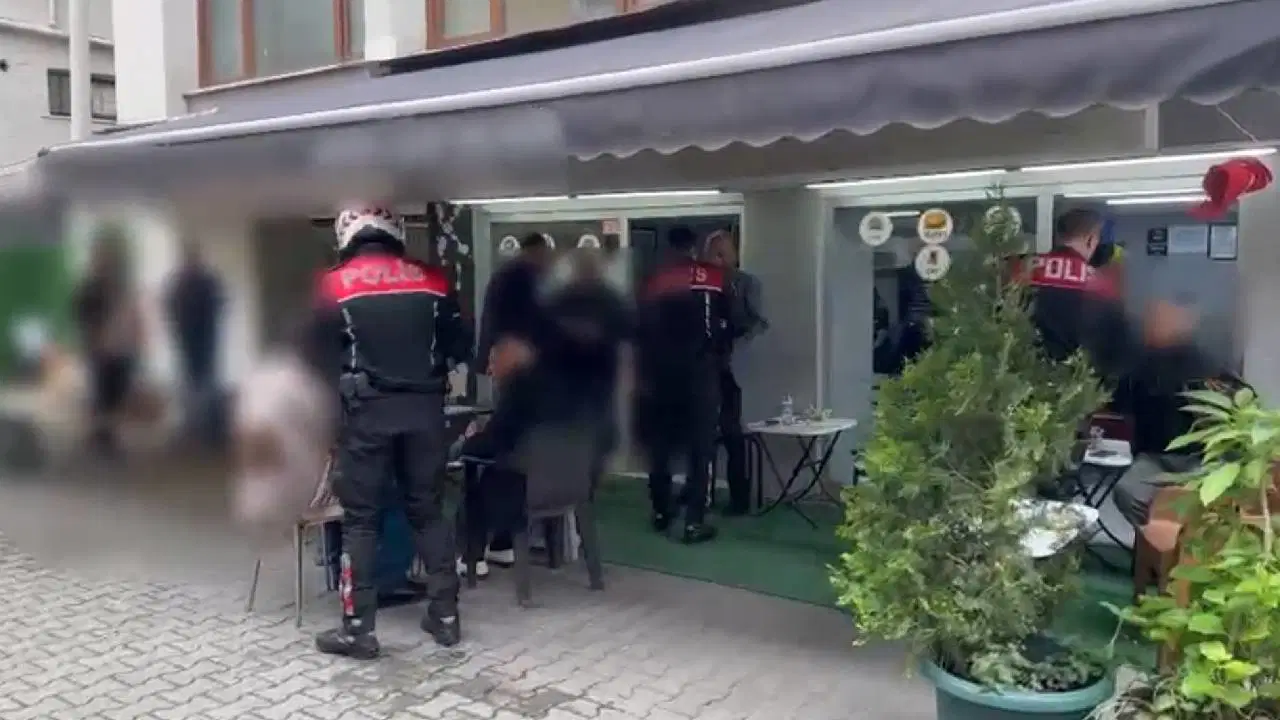 Fuhşa aracılık yapan iki çay ocağına operasyon: Tutuklamalar var