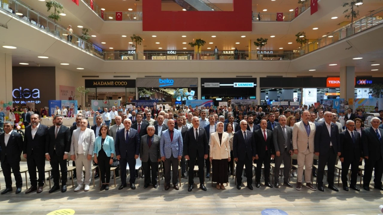 Gebze Ticaret Odası Mesleki Eğitim ve Bilim Fuarı açılışı gerçekleşti