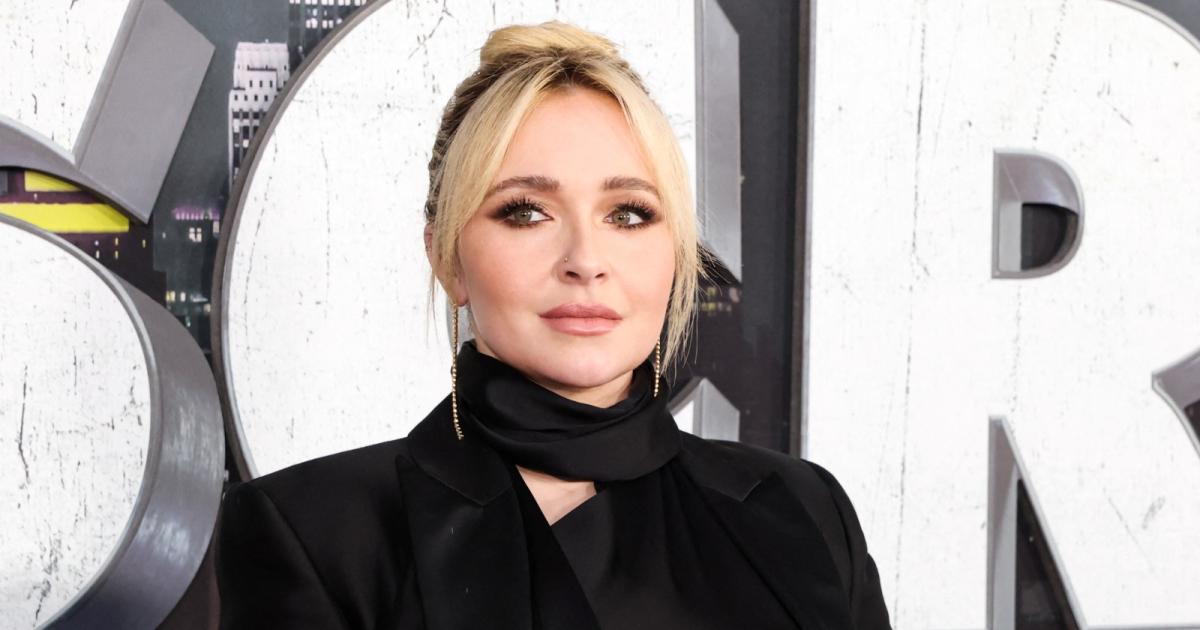 Hayden Panettiere, 18 yaşındayken ünlü bir aktörün yatağına zorla sokulduğunu anlattı
