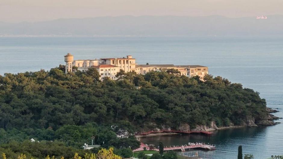Heybeliada Sanatoryumu yeniden Diyanet'e devrediliyor