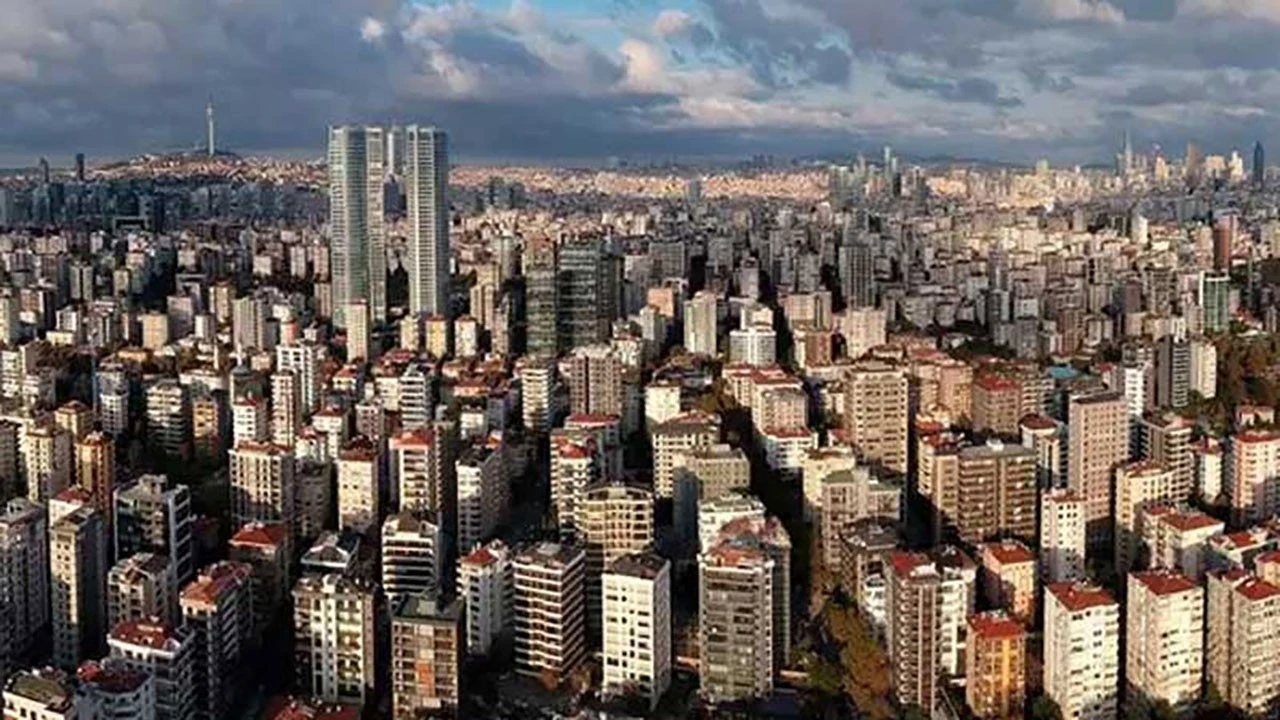 Konut fiyatları enflasyonun gerisinde kalmaya devam etti