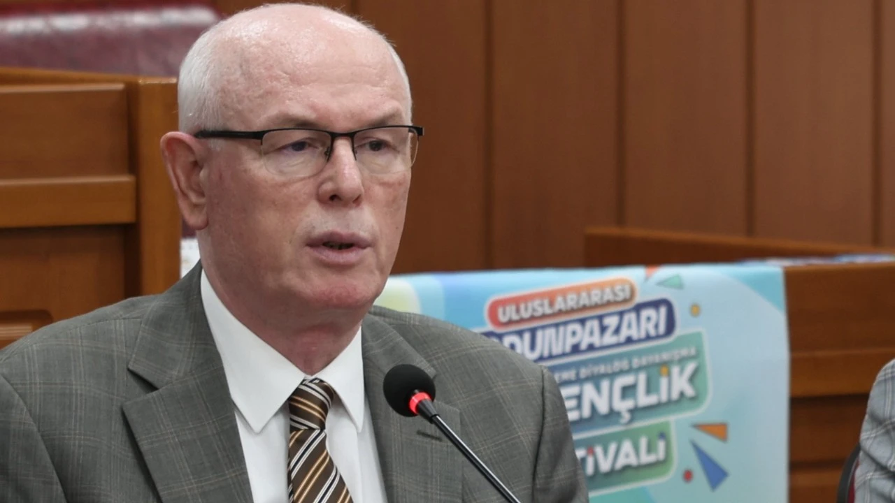 Kurt "Eskişehir'de gençlik rüzgarı esecek"