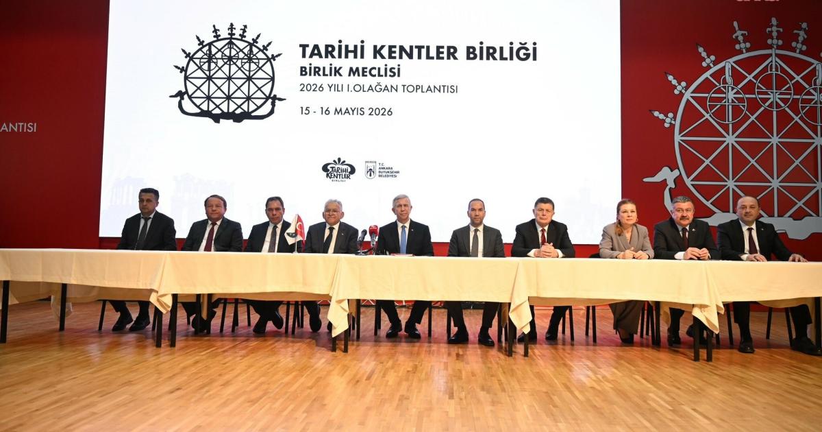 Mansur Yavaş yeniden Tarihi Kentler Birliği Başkanlığı'na seçildi