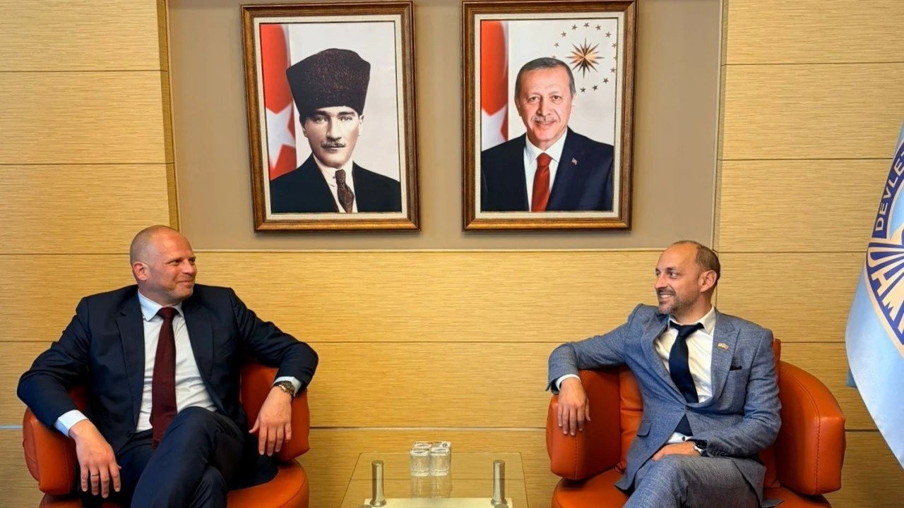 Mehmet Şimşek, Belçikalı danışmanın Türkiye mesajını paylaştı