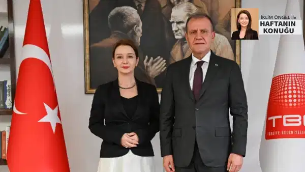 Mersin Büyükşehir Belediye Başkanı Vahap Seçer hem hizmet etmek hem de Türkiye'nin durumunu anlatmak zorunda
