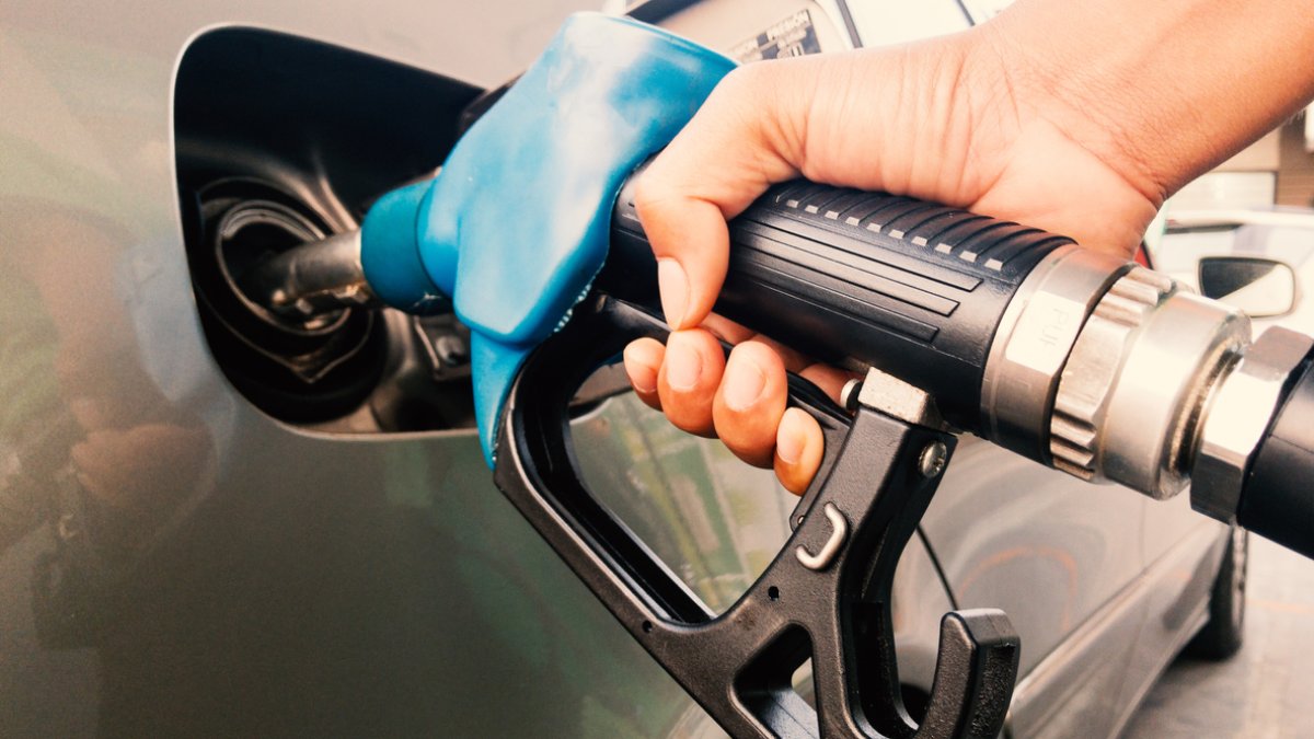 Motorinden sonra benzine de zam geliyor
