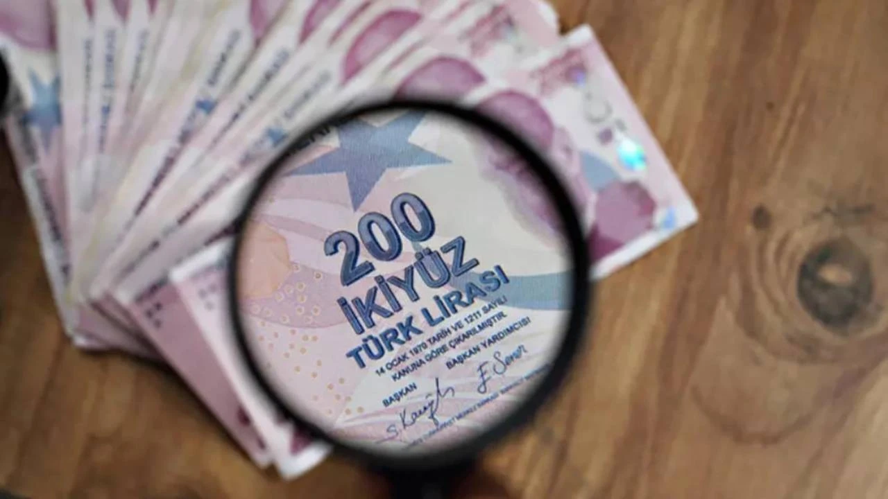 Ocak 2027'de maaşlarına yapılacak zammı beklerken