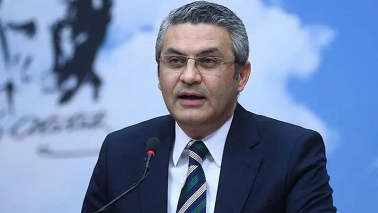 Oğuz Kaan Salıcı'dan dikkat çeken 'kurultay' çağrısı
