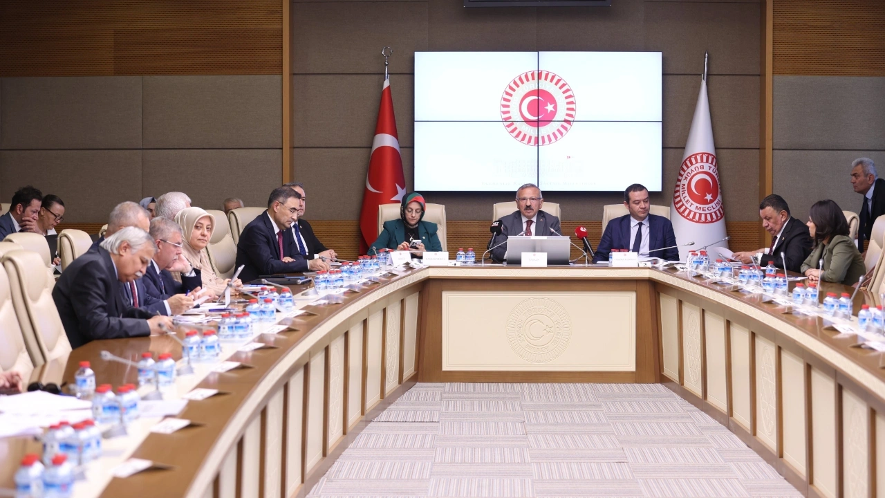 Okul saldırılarına Meclis komisyonundan çözüm önerisi