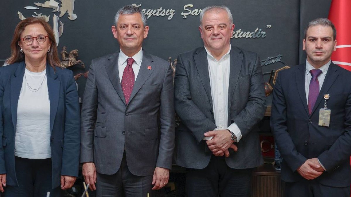 Özel'den iktidara "yargı ablukası" tepkisi