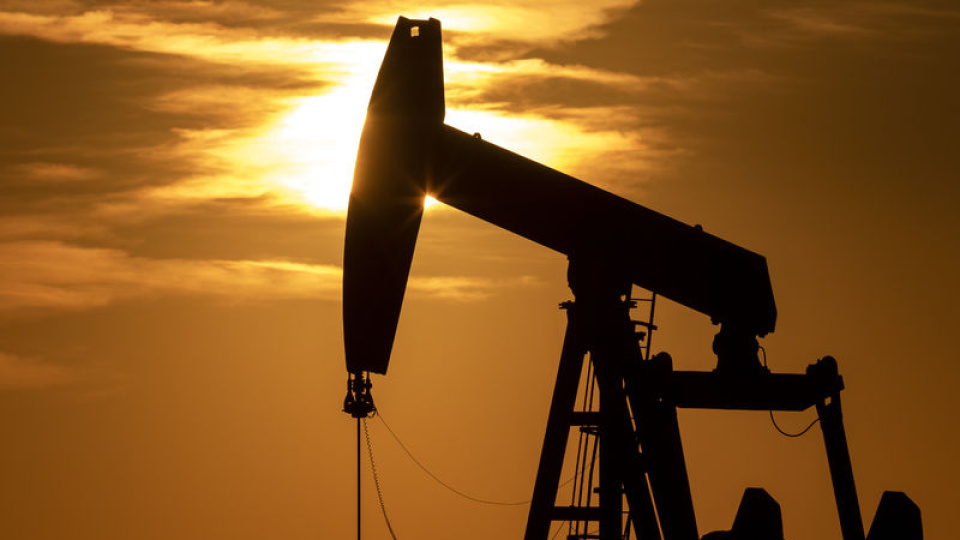 Petrol, ABD'nin saldırıları başlatmasıyla yükseldi