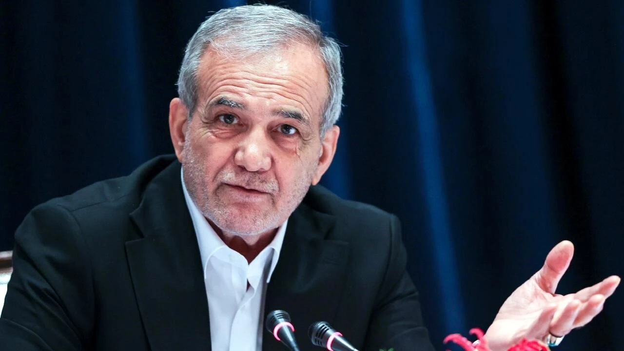 Pezeşkiyan ve Nakvi, İran-ABD görüşmelerini ele aldı