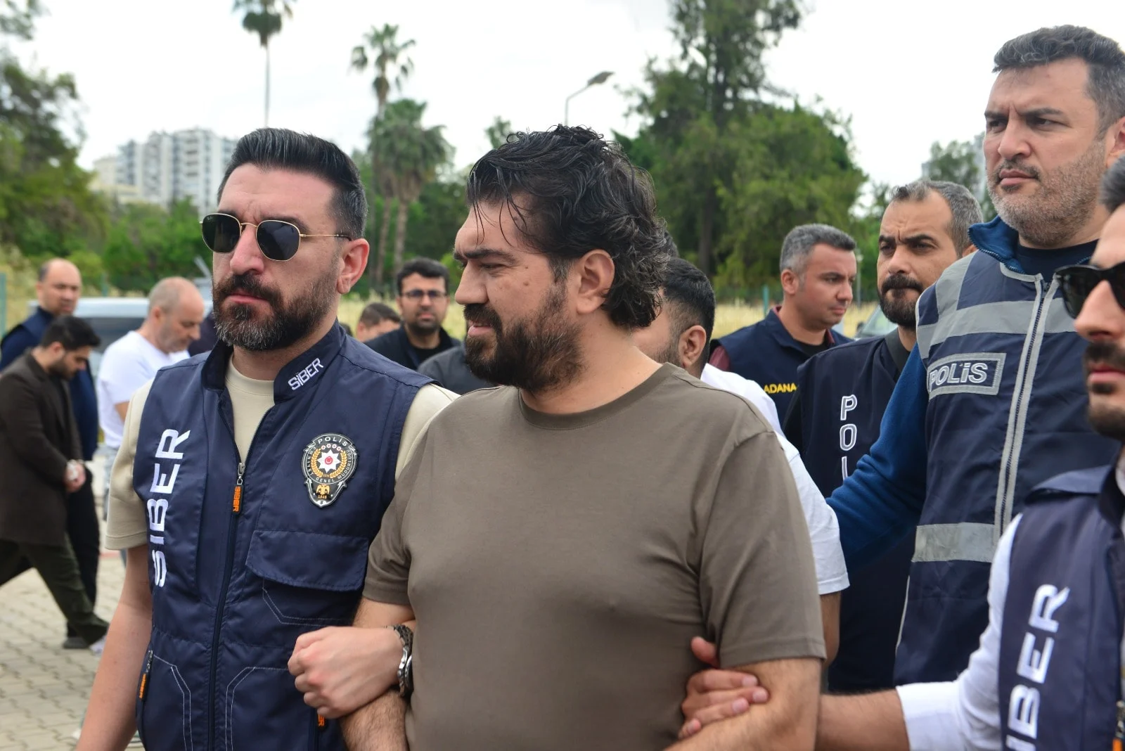 Rasim Ozan Kütahyalı'nın mal varlığı ortaya çıktı