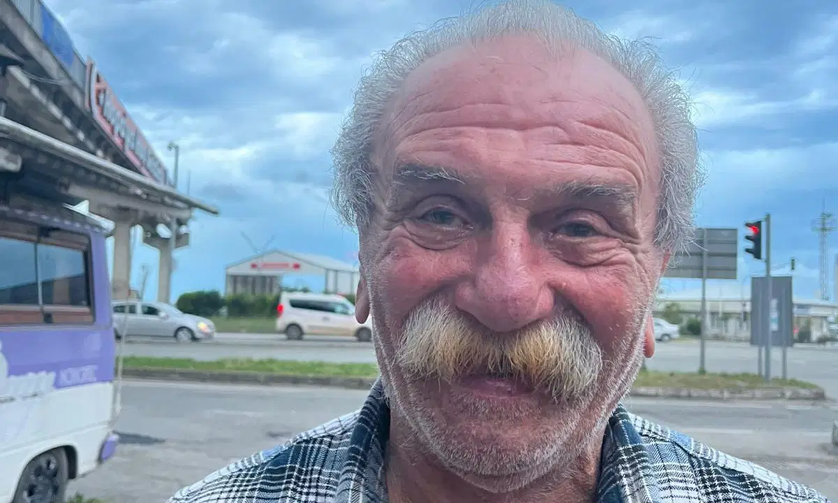 Sen misin sosyal medyada 'çilingir sofrası' paylaşan!