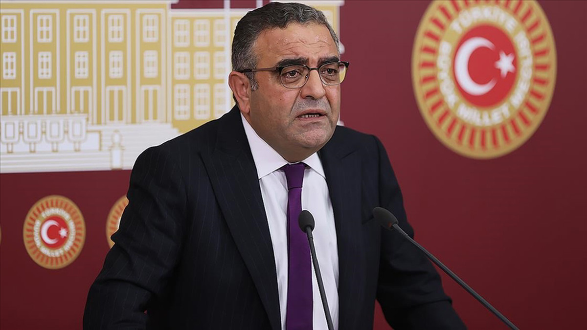 Sezgin Tanrıkulu'ndan PM toplantısı tepkisi