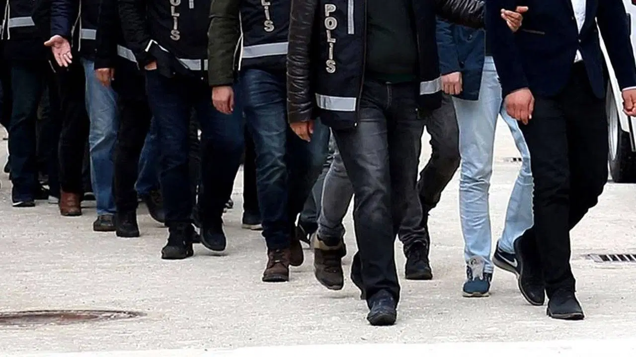 Son Dakika... Bakan Akın Gürlek duyurdu... Antalya ve Mersin'de 'yasa dışı bahis' operasyonu: 233 gözaltı