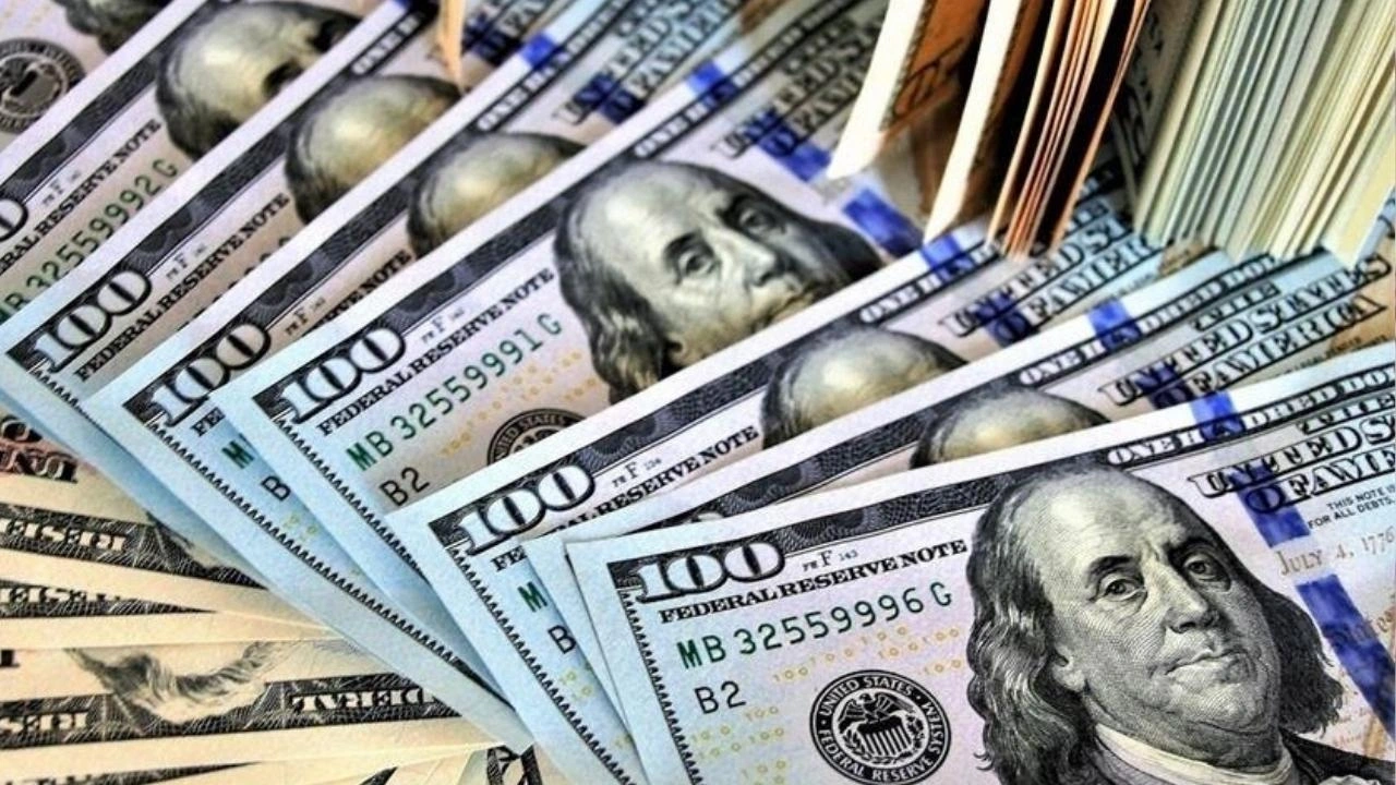 Son dakika Tek gecede yakılan milyarlar yetmedi, dolar TL karşısında rekor kırdı!