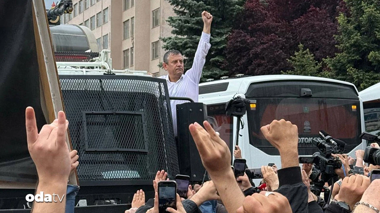 Soner Yalçın'ın Özgür Özel yazısı