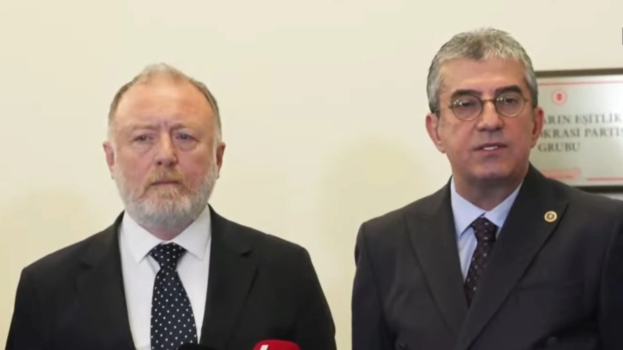 TBMM'de ara seçim gündemi: CHP heyeti DEM Parti ile görüştü
