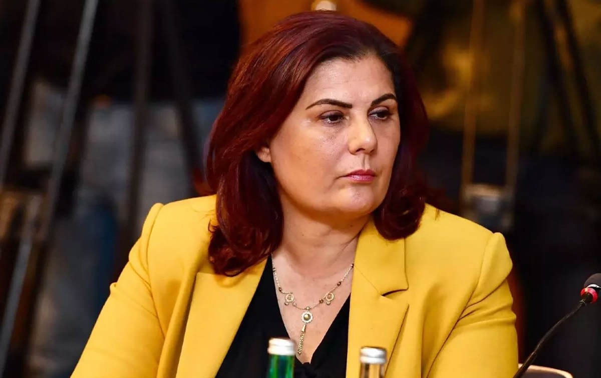 Topuklu Efe muhalif ilçe belediyelerine ceza kesti