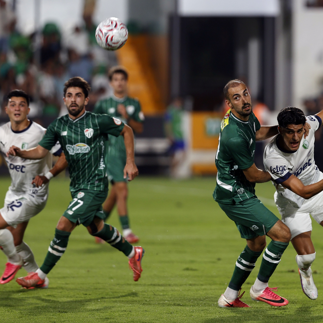 Trendyol 1. Lig 2026-2027 sezonunun ilk haftasında Bodrum FK ile Bursaspor karşı karşıya geldi