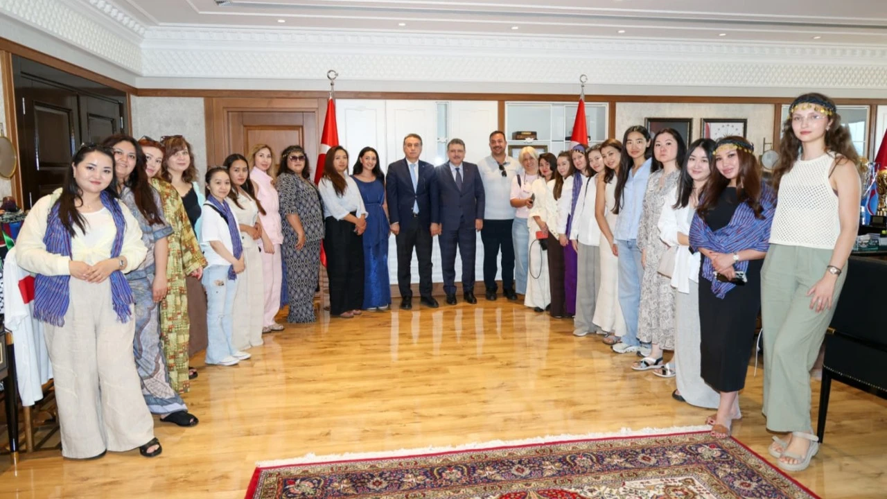 Türk dünyasıyla turizm alanındaki iş birliklerinin güçlendirilmesi mesajı verdi